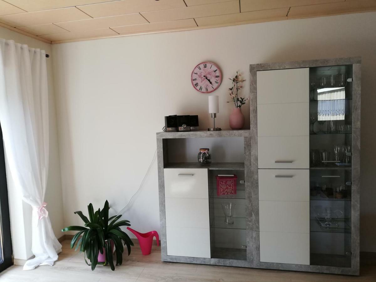 Ferienwohnung An Der Lay Wohnung 2 Bach  Экстерьер фото